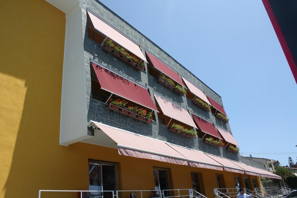 Hotel Cliche San Lucido Exterior foto