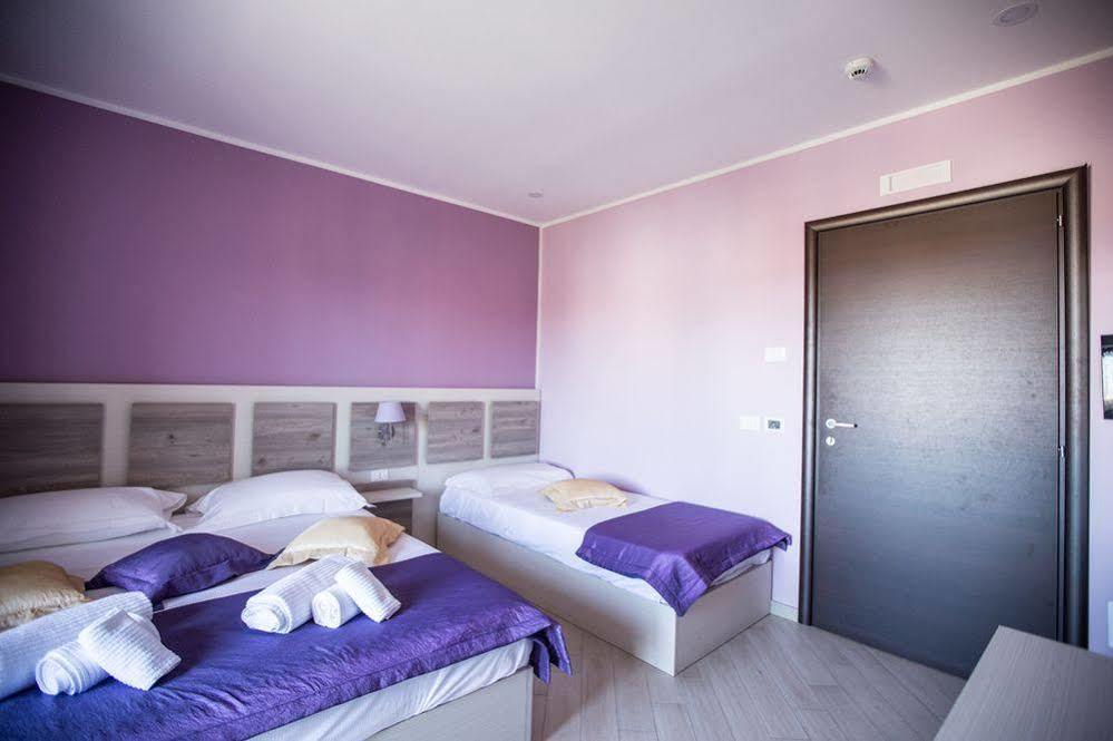 Hotel Cliche San Lucido Exterior foto